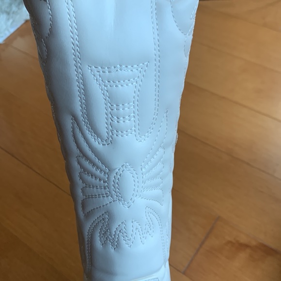 Cowboy Western Off White Tall Stacked Heel boots for women size 11 - Picture 14 of 15